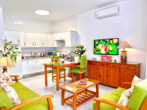  EmyCanarias Holiday Homes Vecindario  Вечиндарио